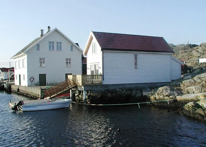 7 Person In Utsira-by Traum Utsira